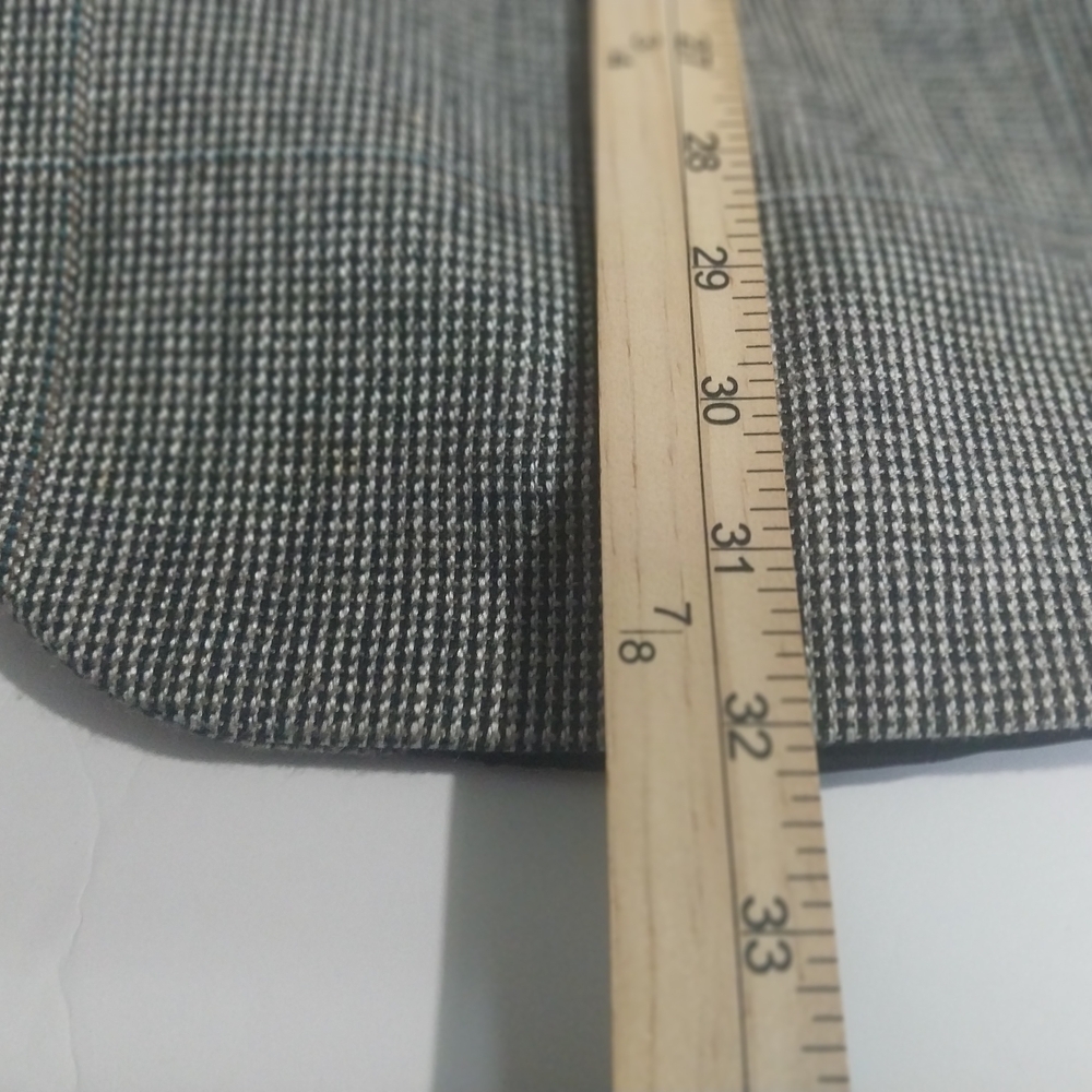 AGGAT IMPERIAL Sophisticated Charcoal Blazer for Men - Picture 12 of 13